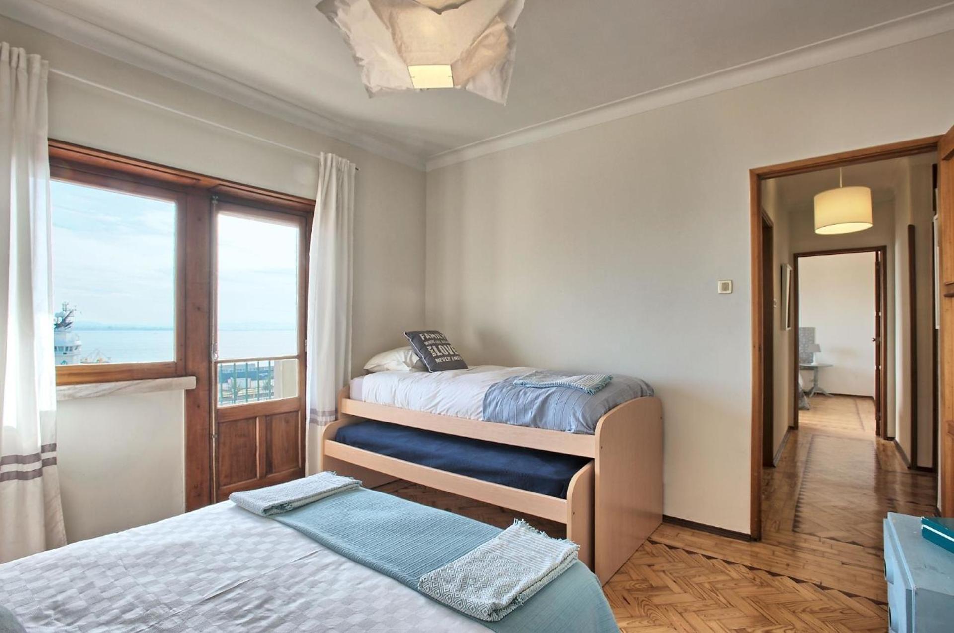 Apartamento Fuer 17 Personen Und 1 Kind In *