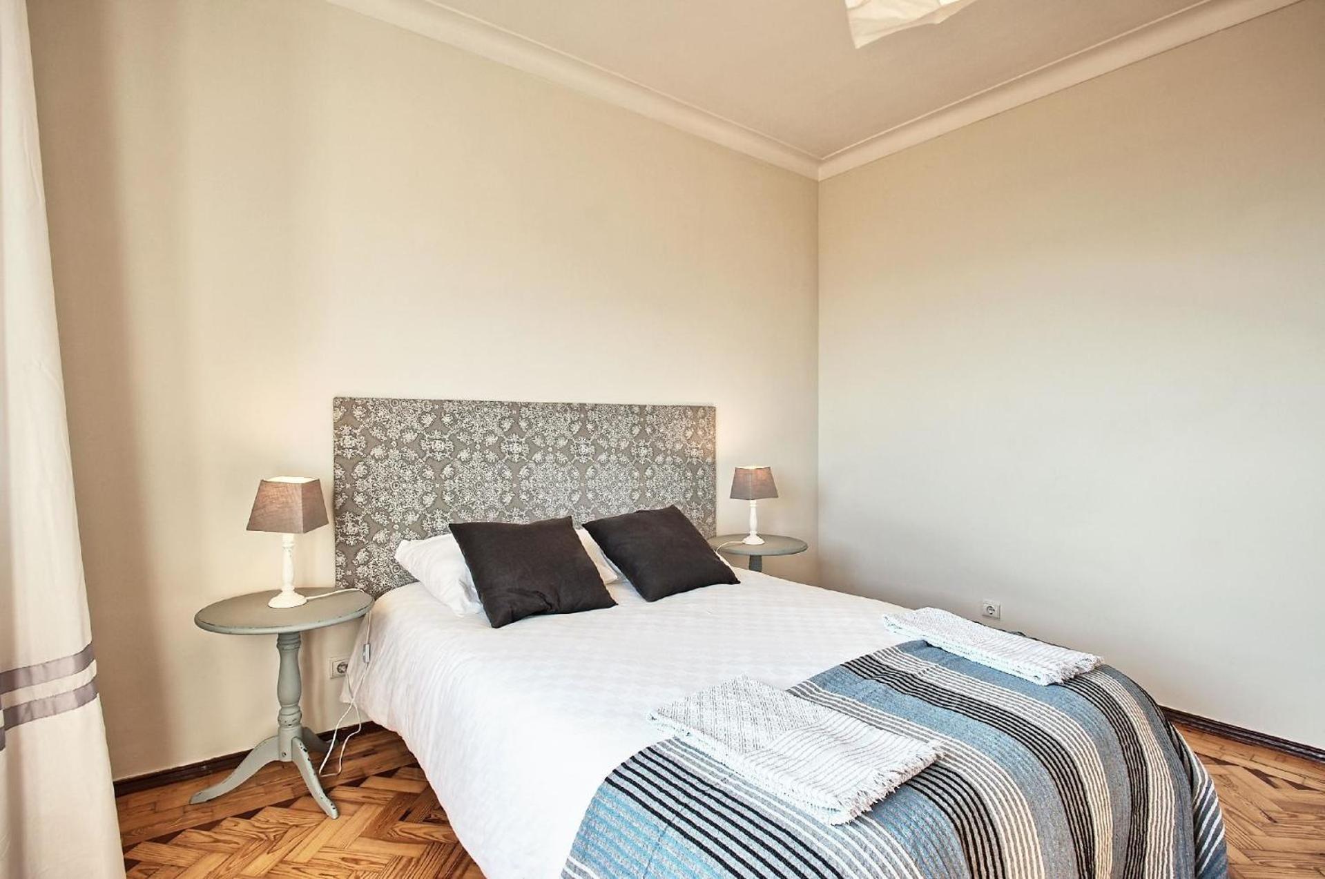 Fuer 17 Personen Und 1 Kind In Apartamento Lisboa