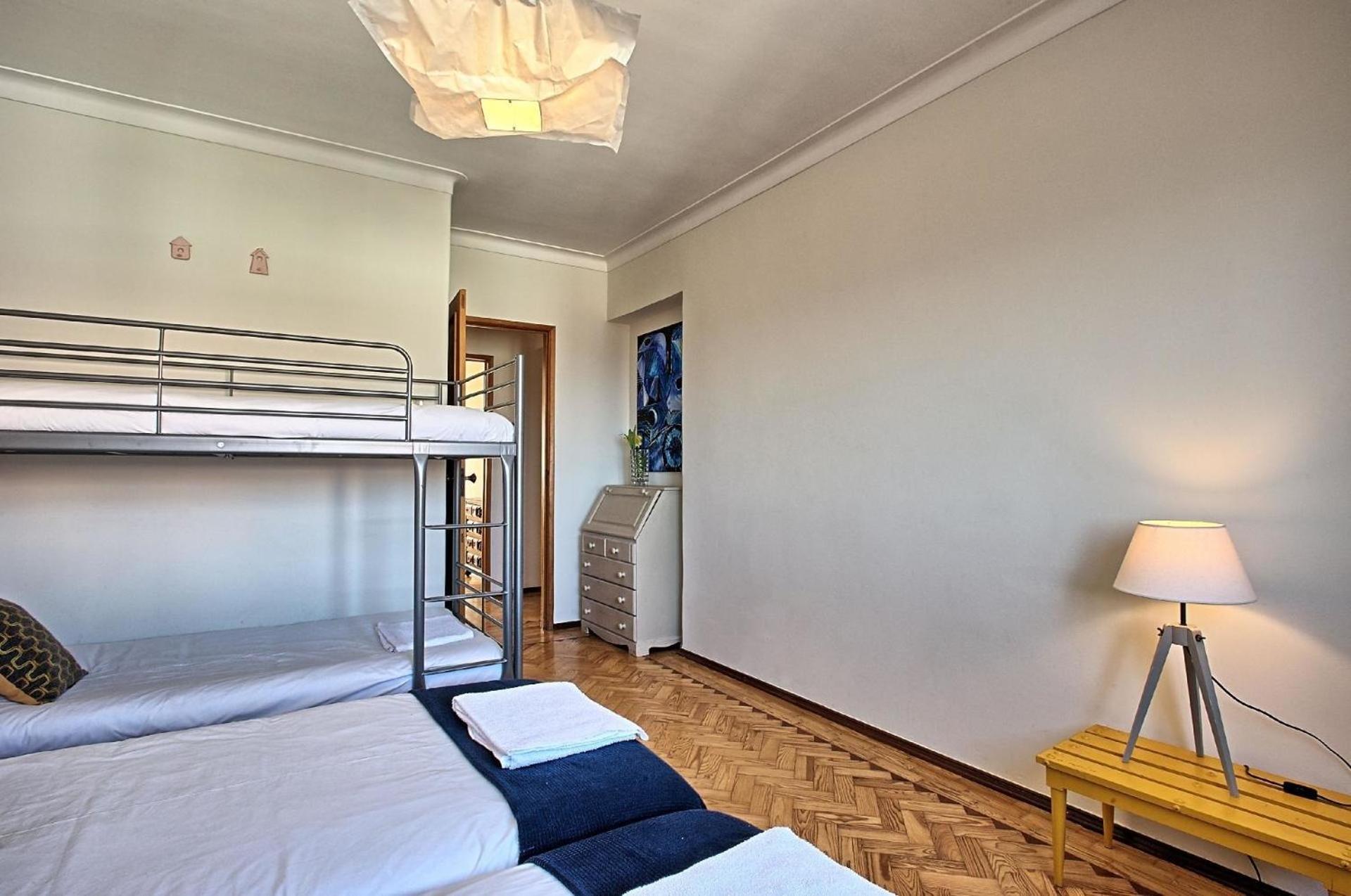 Fuer 17 Personen Und 1 Kind In Apartamento *